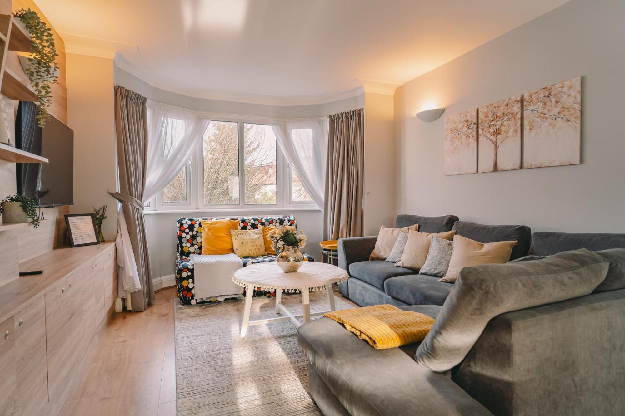Modern Flat By The Underground. Appartement Londen Buitenkant foto