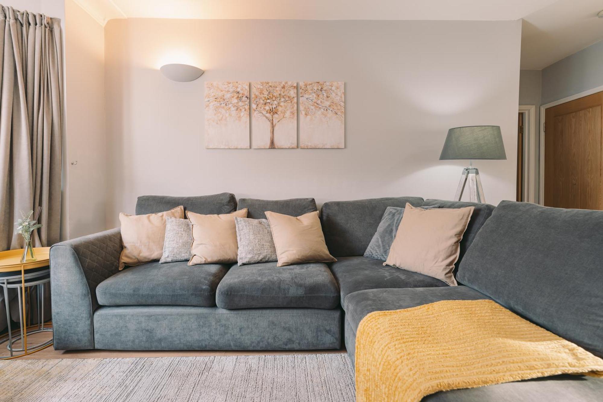 Modern Flat By The Underground. Appartement Londen Buitenkant foto